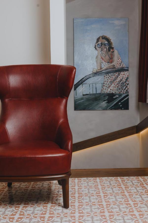 The Blue Fox Hotel Tbilisi Bagian luar foto