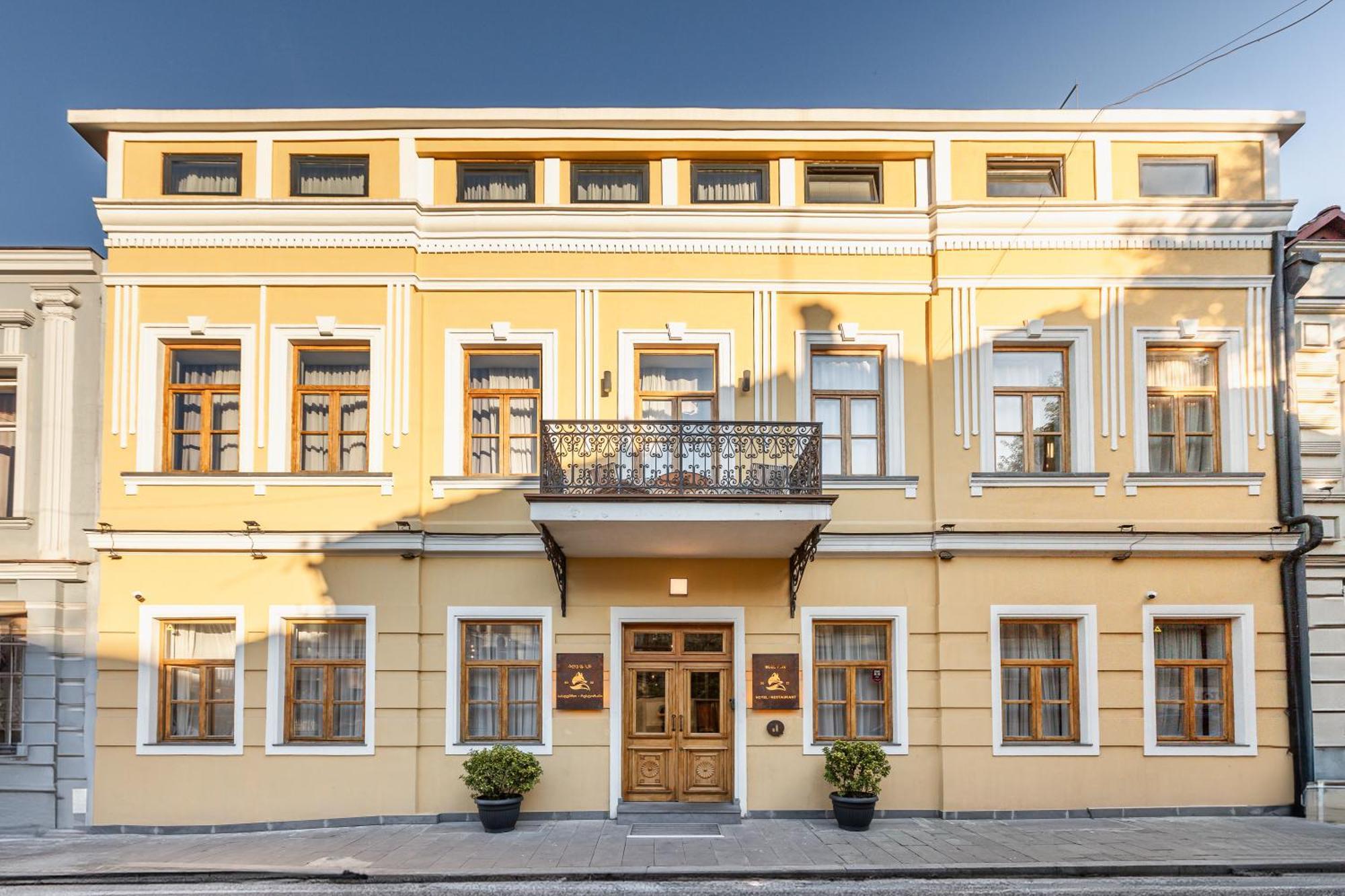 The Blue Fox Hotel Tbilisi Bagian luar foto