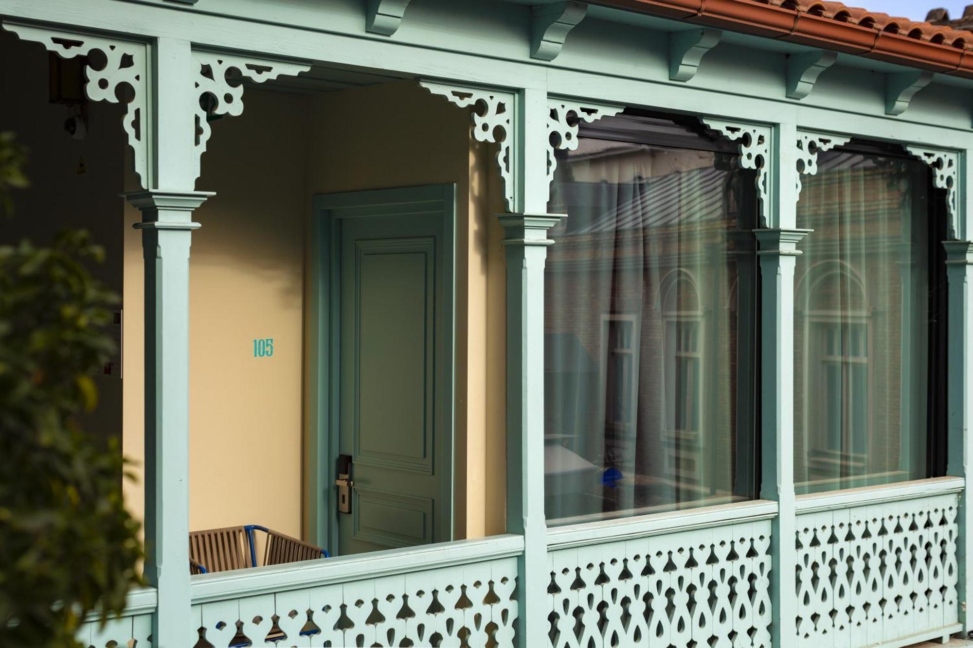 The Blue Fox Hotel Tbilisi Bagian luar foto
