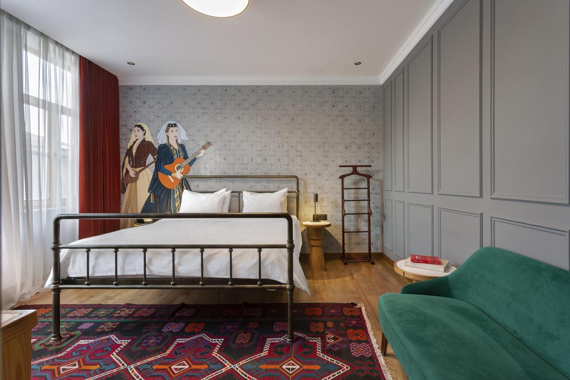 The Blue Fox Hotel Tbilisi Bagian luar foto