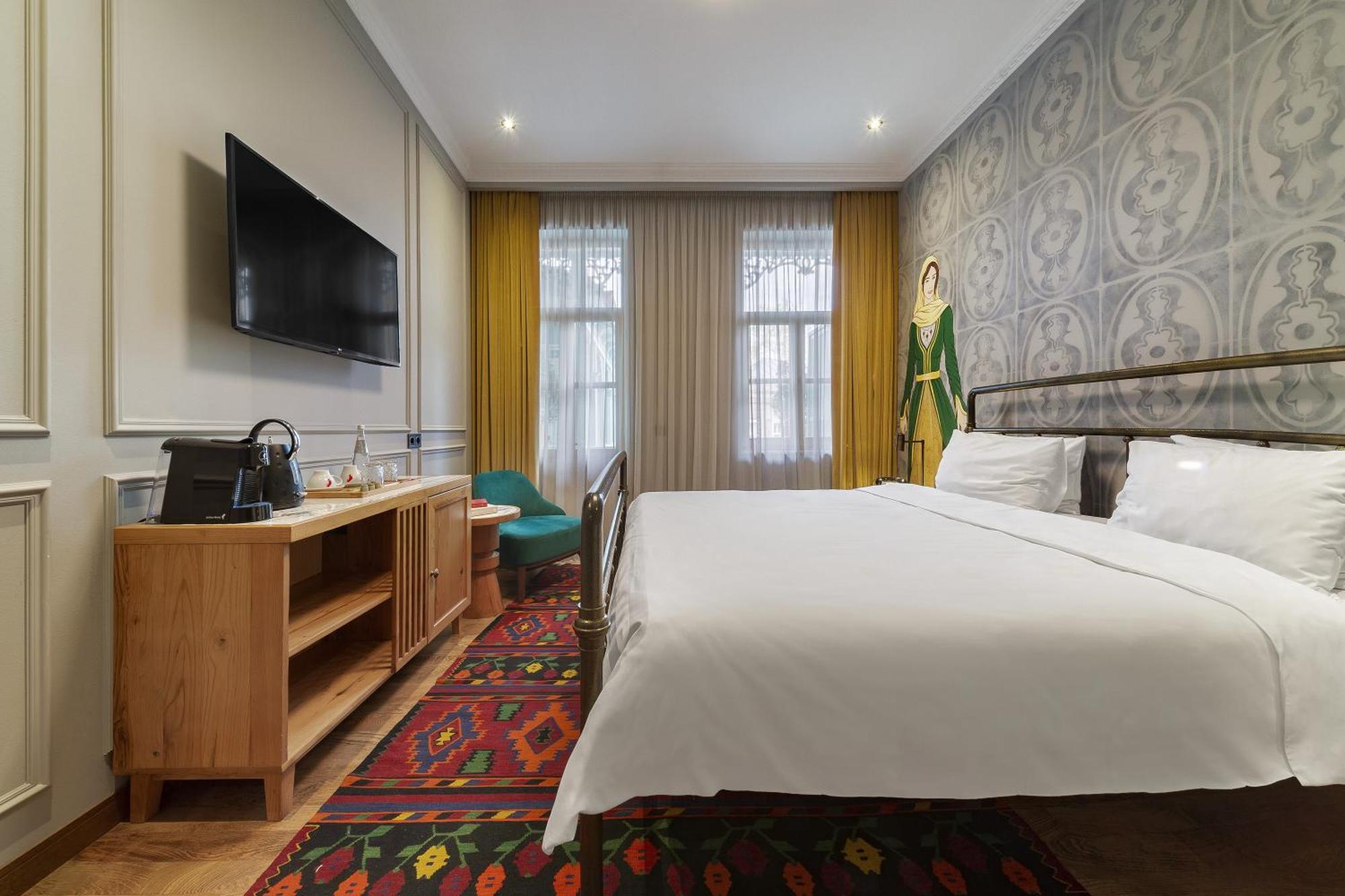 The Blue Fox Hotel Tbilisi Bagian luar foto